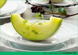 吃猪肝可以吃哈密瓜吗,营养互补的神奇组合